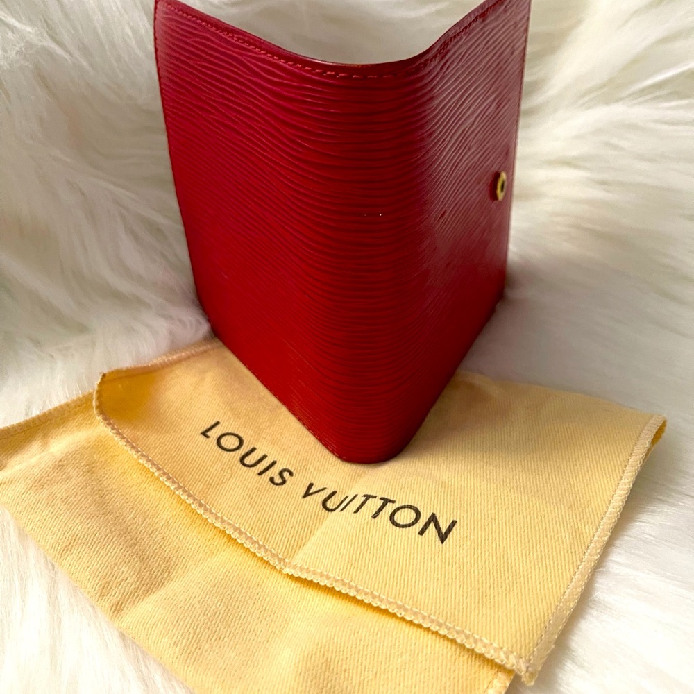Louis Vuitton Red Epi Leather - Picture 4 of 5